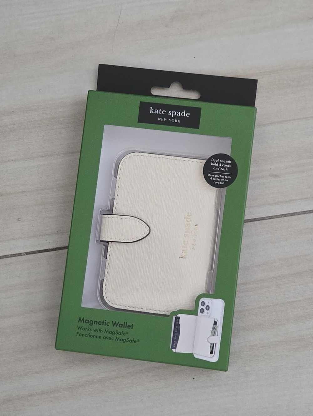 Kate Spade Magnetic Wallet